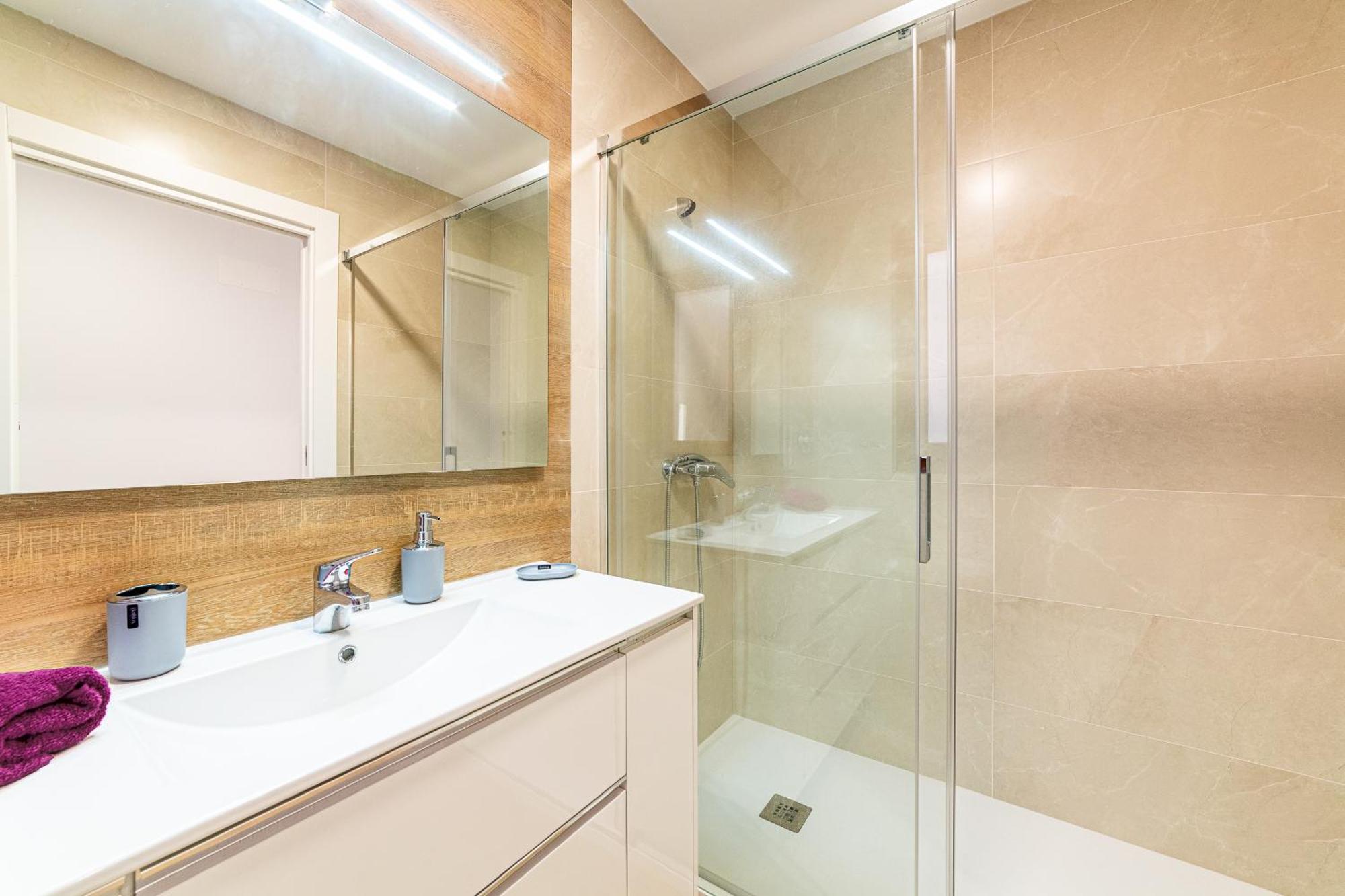 Casa Gomez, Parking Gratuito En Pleno Centro Apartment Almeria Bagian luar foto